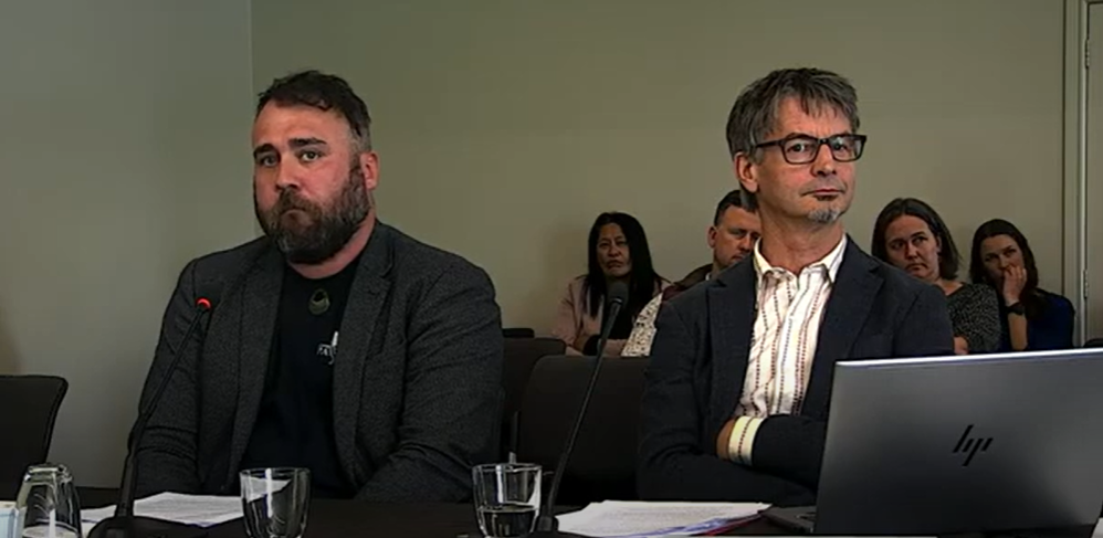 Jana And Michael Jana Davis (Oraka Aparima) and Aukaha planner Michael Bathgate present on behalf of Kāi Tahu at the independent hearing panel for Te Pūtahi Ladies Mile, with kaitautoko.